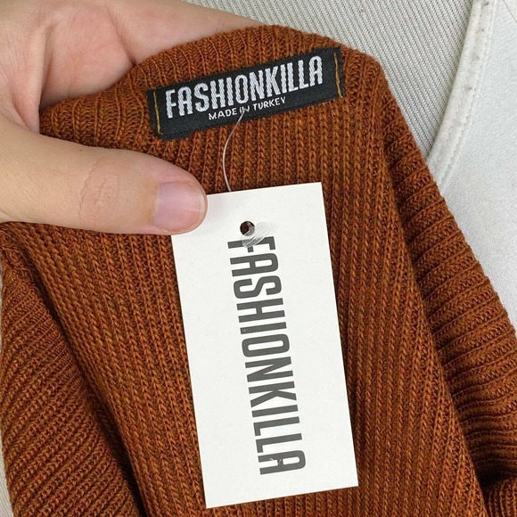 NEW FASHIONKILLA Knit Tie-Waist Dress Size 6 - Picture 5 of 5